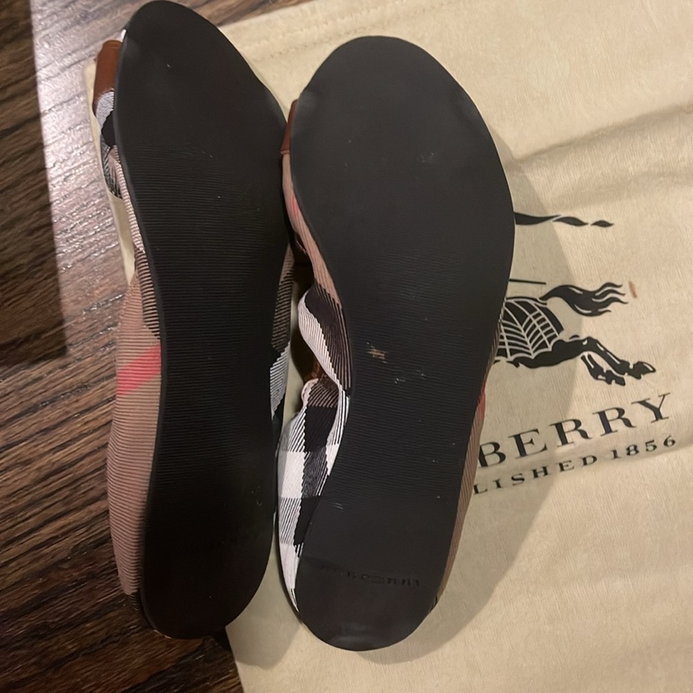 Burberry Ballerina flat women’s shoes - Picture 2 of 6